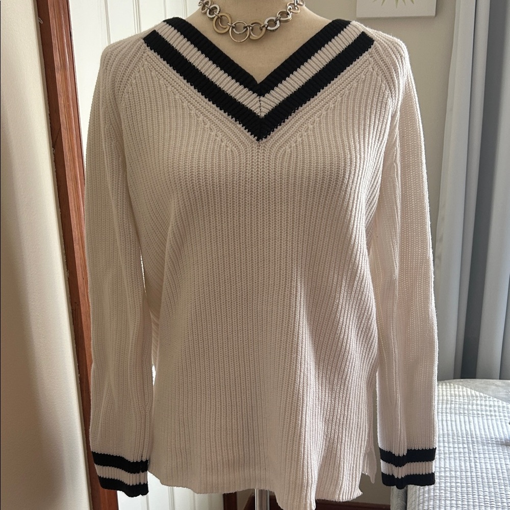 Jones New York White V-Neck Sweater with Black Stripe Trim